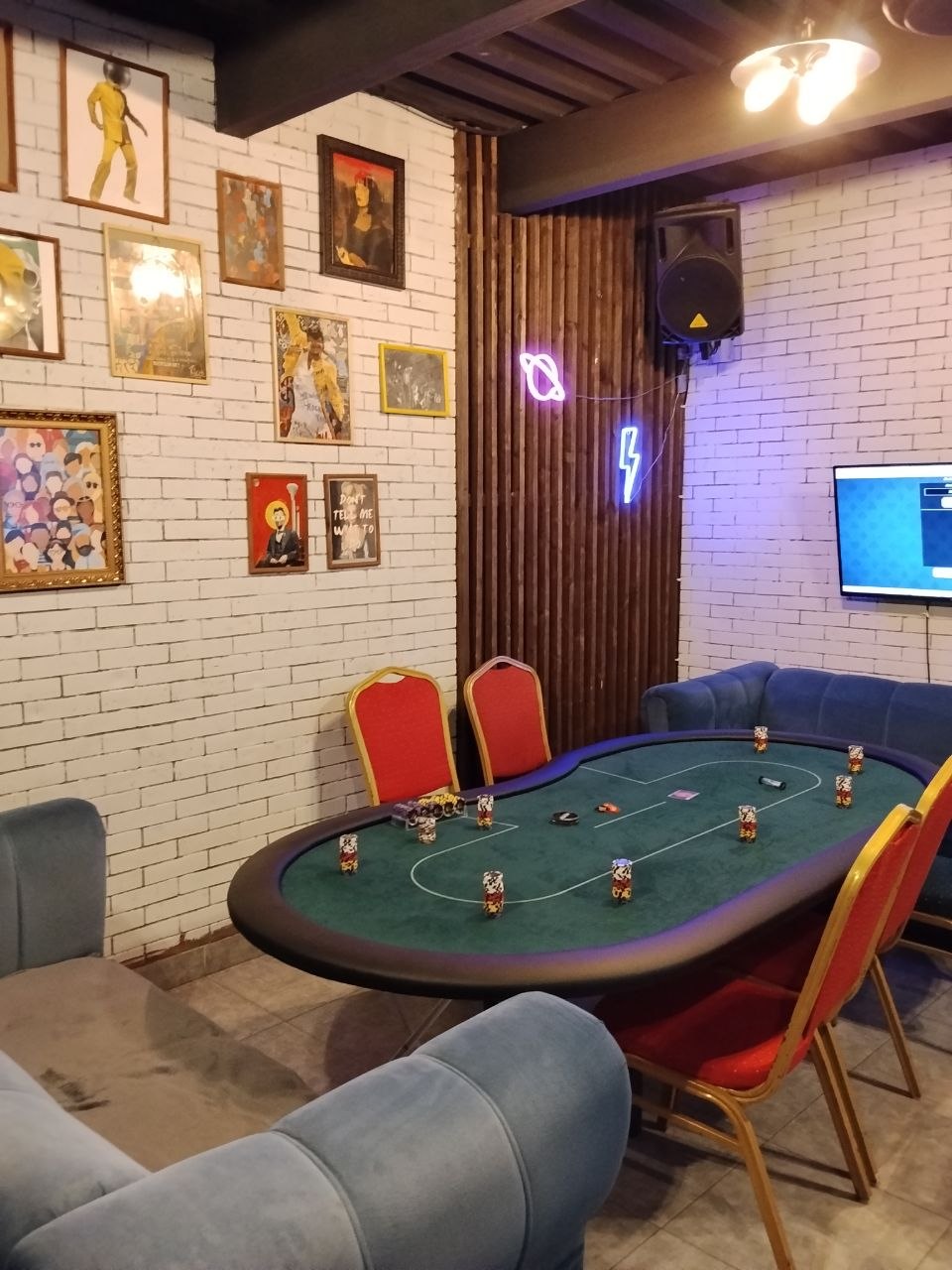 ROYAL | Покер в Химках