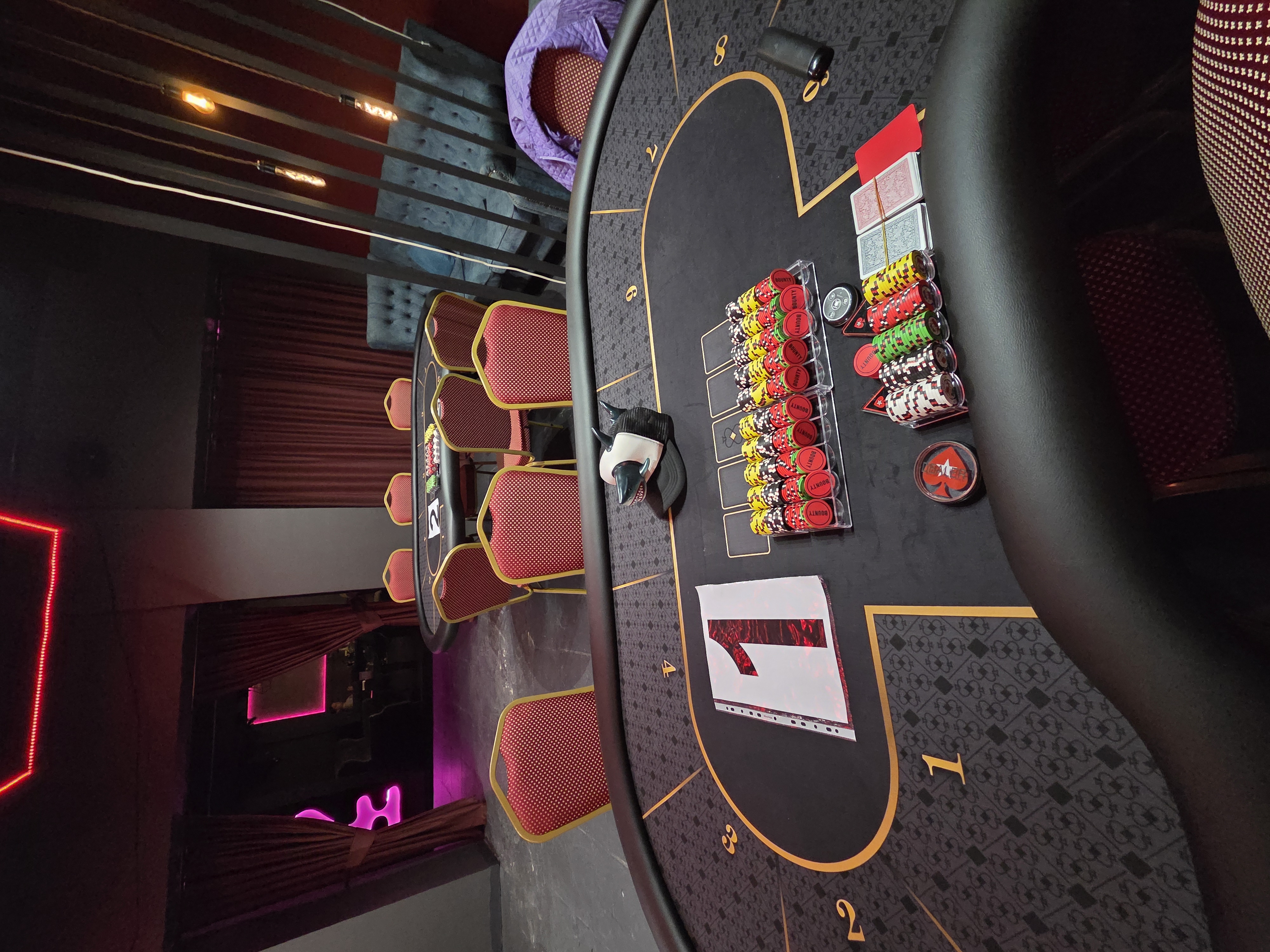 CHECK-RAISE CLUB MOSCOW