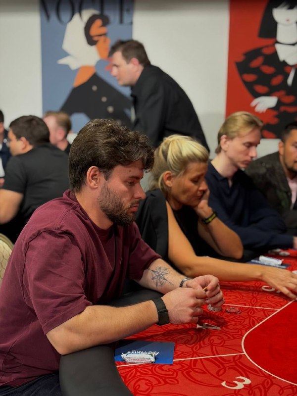 DEEPSTACK + 1 REBUY